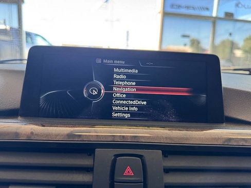 Used 2014 BMW 335i Sedan w/ Technology Package RWD image 12