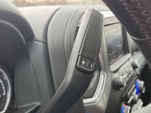 Certified 2021 Chevrolet Silverado 1500 LT Trail Boss w/ Convenience Package II image 15