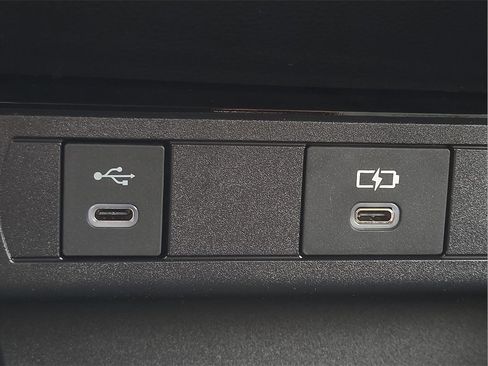 New 2026 Toyota Prius Plug-In Hybrid image 22