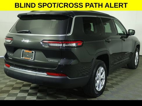 Used 2022 Jeep Grand Cherokee L Limited AWD/4WD image 10