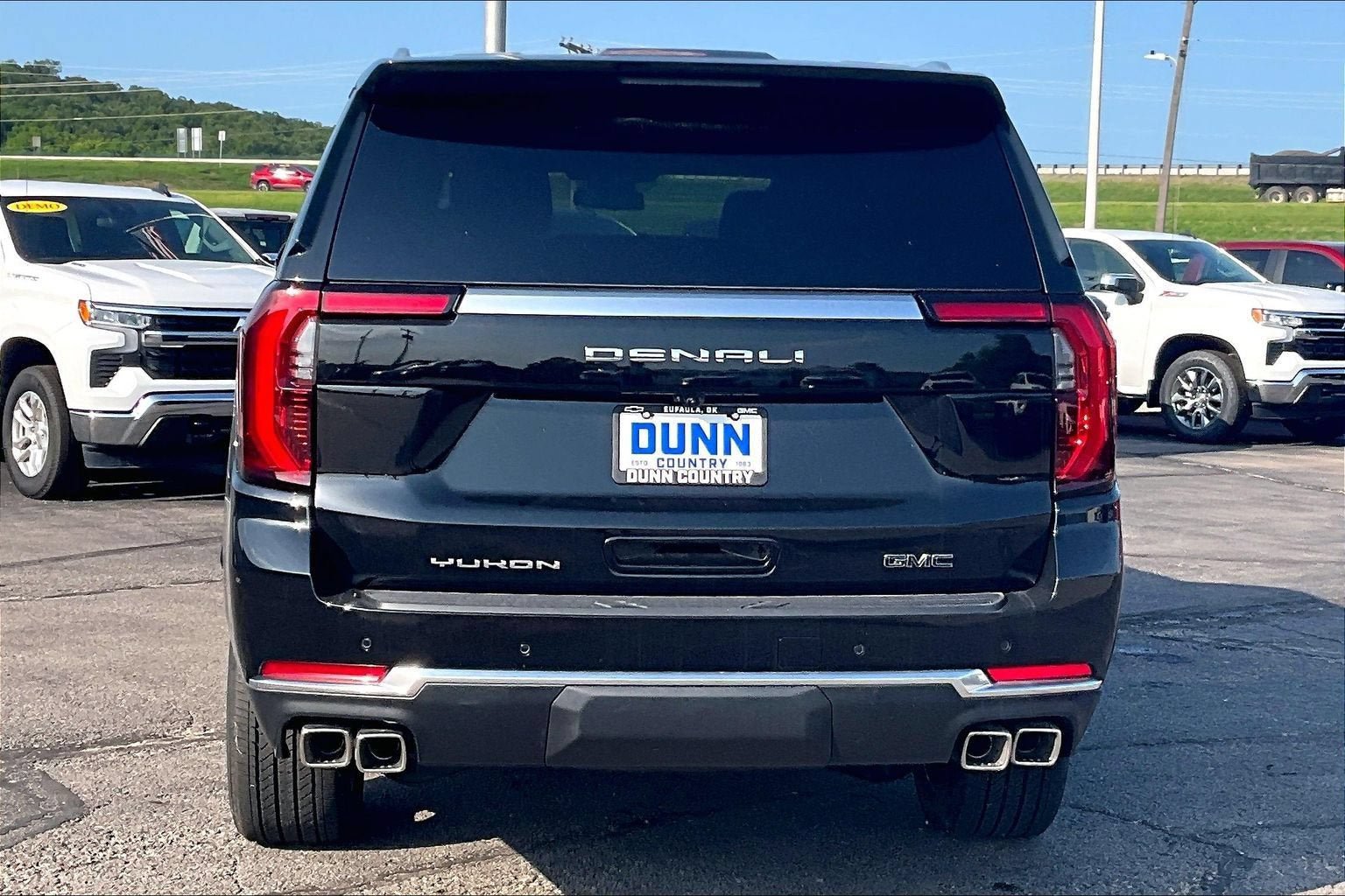 New 2026 GMC Yukon XL Denali AWD/4WD image 4