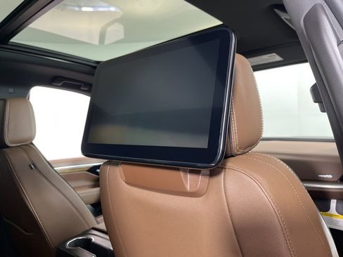 New 2026 Chevrolet Tahoe High Country image 8