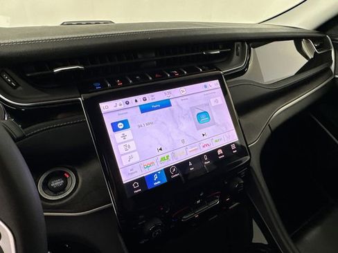 Used 2023 Jeep Grand Cherokee 4WD 4xe image 28