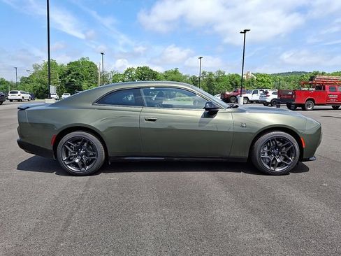 New 2026 Dodge Charger Scat Pack w/ Blacktop Package AWD/4WD image 7