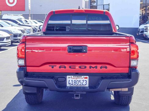 Used 2020 Toyota Tacoma SR RWD image 19