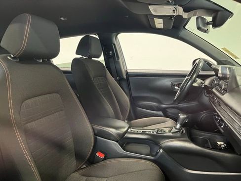 Used 2023 Honda HR-V Sport image 10