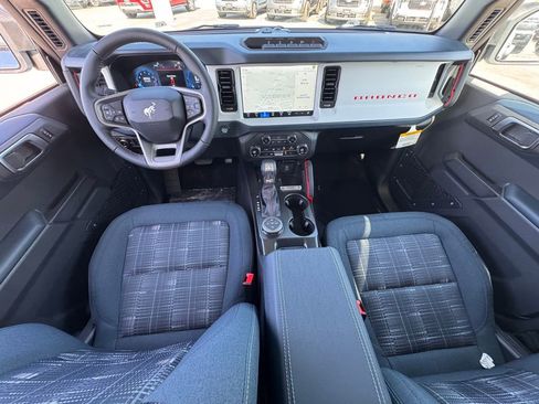 New 2025 Ford Bronco Heritage Edition image 25