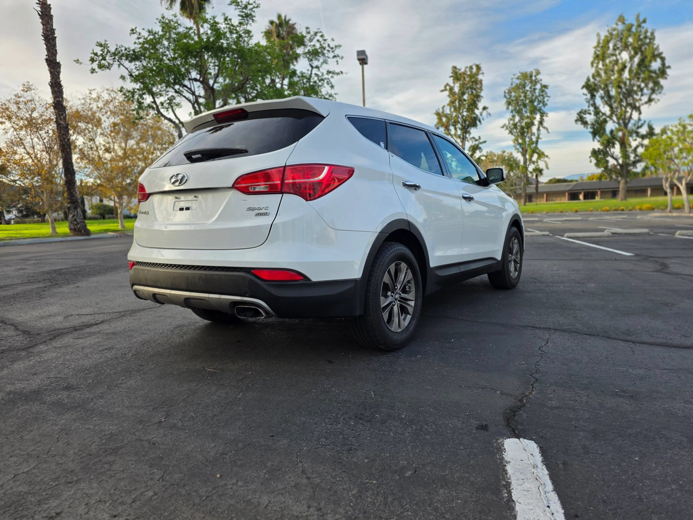 Used 2014 Hyundai Santa Fe Sport AWD/4WD image 5