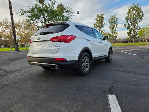 Used 2014 Hyundai Santa Fe Sport AWD/4WD image 5