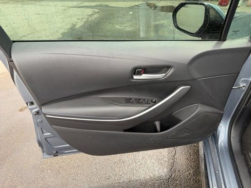 Used 2022 Toyota Corolla SE w/ SE Premium Package FWD image 19