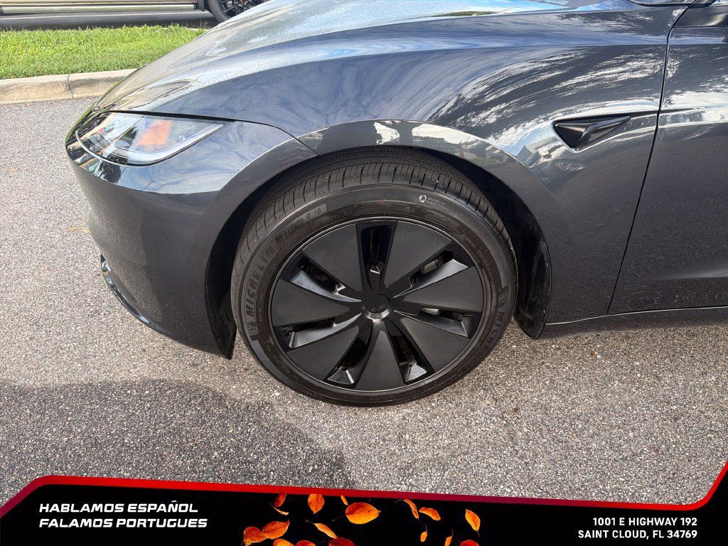 Used 2026 Tesla Model 3 RWD image 10