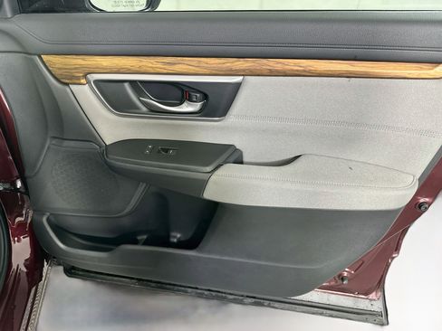 Used 2018 Honda CR-V EX image 32