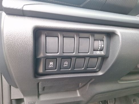 Used 2019 Subaru Forester w/ Alloy Wheel Package image 22