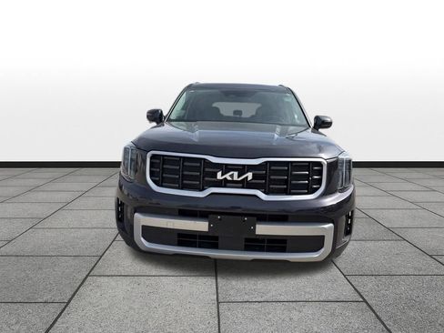 Used 2025 Kia Telluride S image 2
