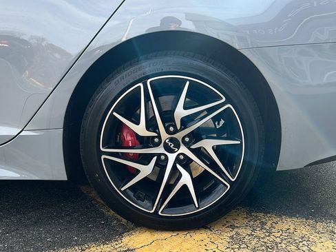 Used 2023 Kia Stinger GT-Line w/ Sun & Sound Package image 10