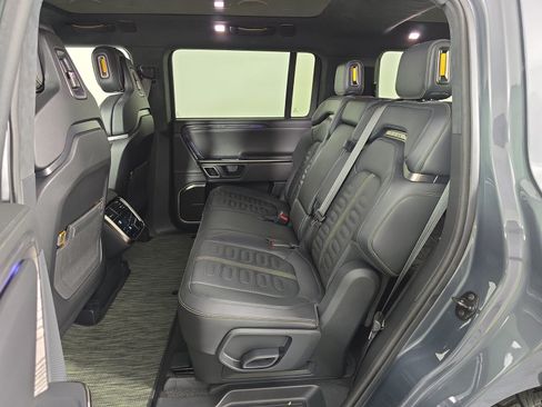 Used 2023 Rivian R1S Adventure Quad AWD/4WD image 21