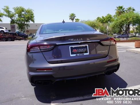 Used 2021 Maserati Quattroporte Trofeo image 32