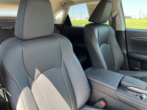 Used 2022 Lexus RX 350 FWD w/ Premium Package image 35