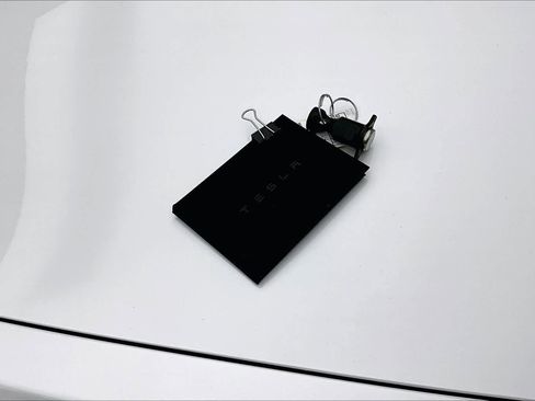 Used 2024 Tesla Model 3 Standard Range image 13