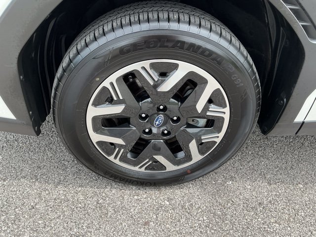Certified 2025 Subaru Forester Premium AWD/4WD image 8