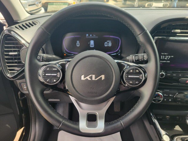 Used 2025 Kia Soul EX FWD image 13