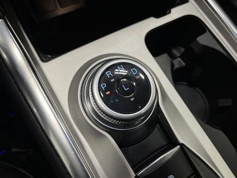 Used 2023 Ford Explorer Limited image 23