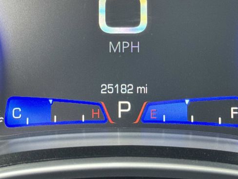 Certified 2023 Chrysler 300 Touring L w/ Popular Equipment Group image 27