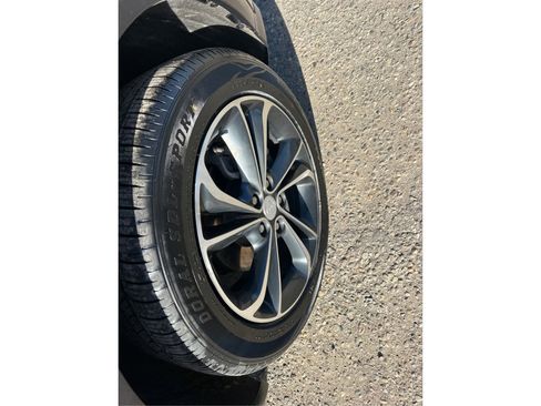 Used 2022 Buick Encore GX Essence image 17