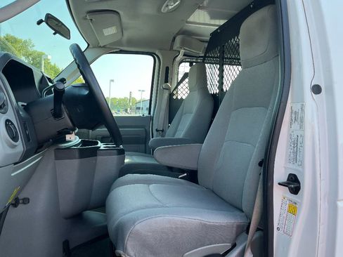 Used 2011 Ford E-150 and Econoline 150 w/ PWR Group image 18