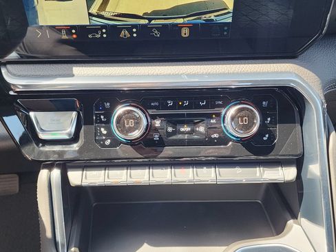 New 2026 GMC Sierra 1500 Denali AWD/4WD image 30