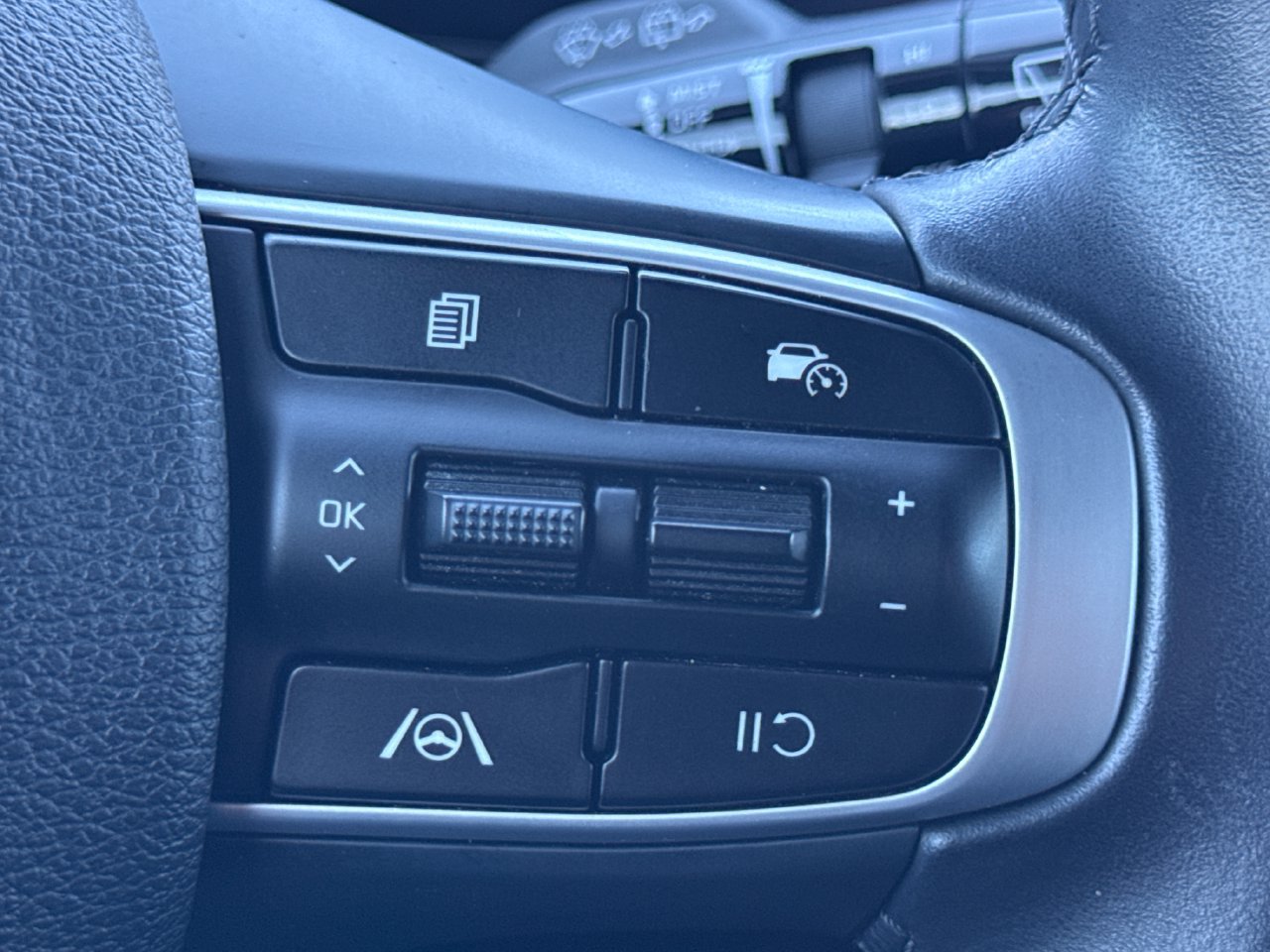Used 2023 Kia Sportage X-Line w/ X-Line Premium Package AWD/4WD image 27