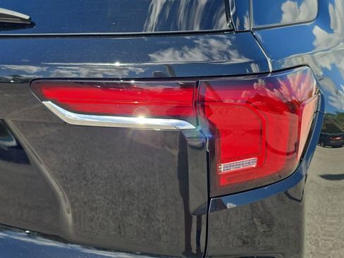 Used 2025 GMC Terrain Elevation AWD/4WD image 8