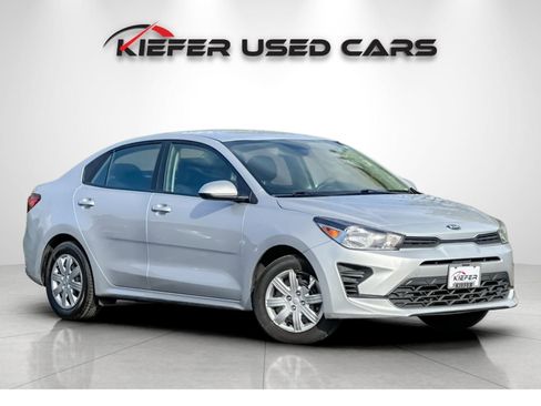 Used 2021 Kia Rio Sedan FWD image 2