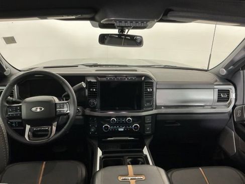 Used 2024 Ford F350 Platinum w/ Tremor Off-Road Package AWD/4WD image 30