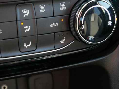 Used 2023 Buick Encore GX Preferred w/ Cold Weather Comfort Package FWD image 27