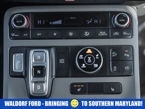 Used 2024 Hyundai Palisade SEL image 24