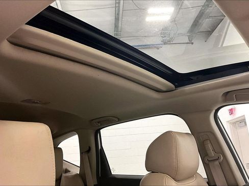 Used 2022 Honda CR-V EX image 19