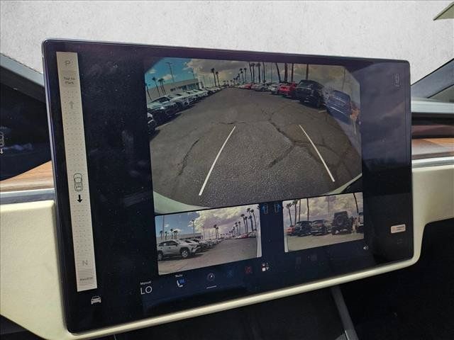 Used 2022 Tesla Model X AWD/4WD image 13