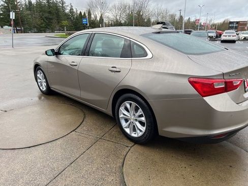 Used 2024 Chevrolet Malibu LT image 8
