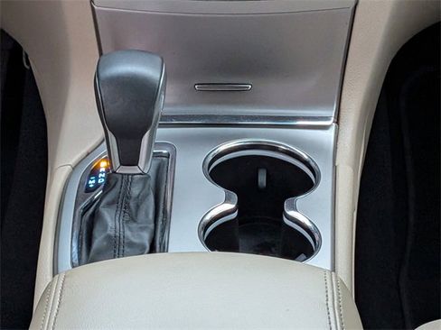 Used 2019 Jeep Grand Cherokee Laredo image 20