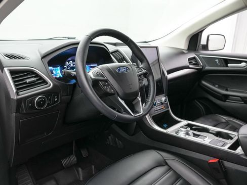 Certified 2024 Ford Edge SEL w/ Convenience Package image 12