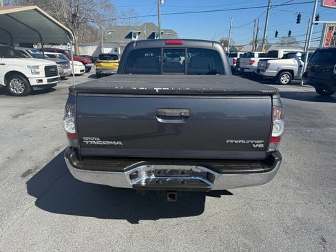 Used 2011 Toyota Tacoma PreRunner w/ TRD Off-Road Pkg image 6
