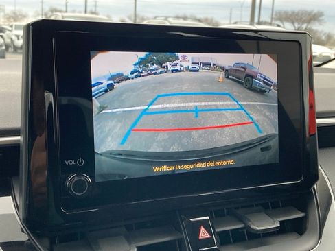 Used 2023 Toyota Corolla LE image 21