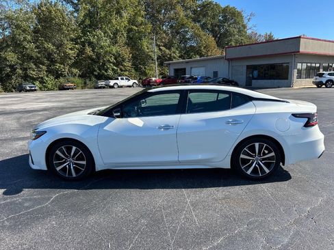 Used 2019 Nissan Maxima 3.5 SL w/ Floor Mat Group image 9