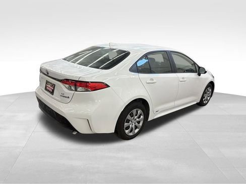 Certified 2024 Toyota Corolla LE image 6