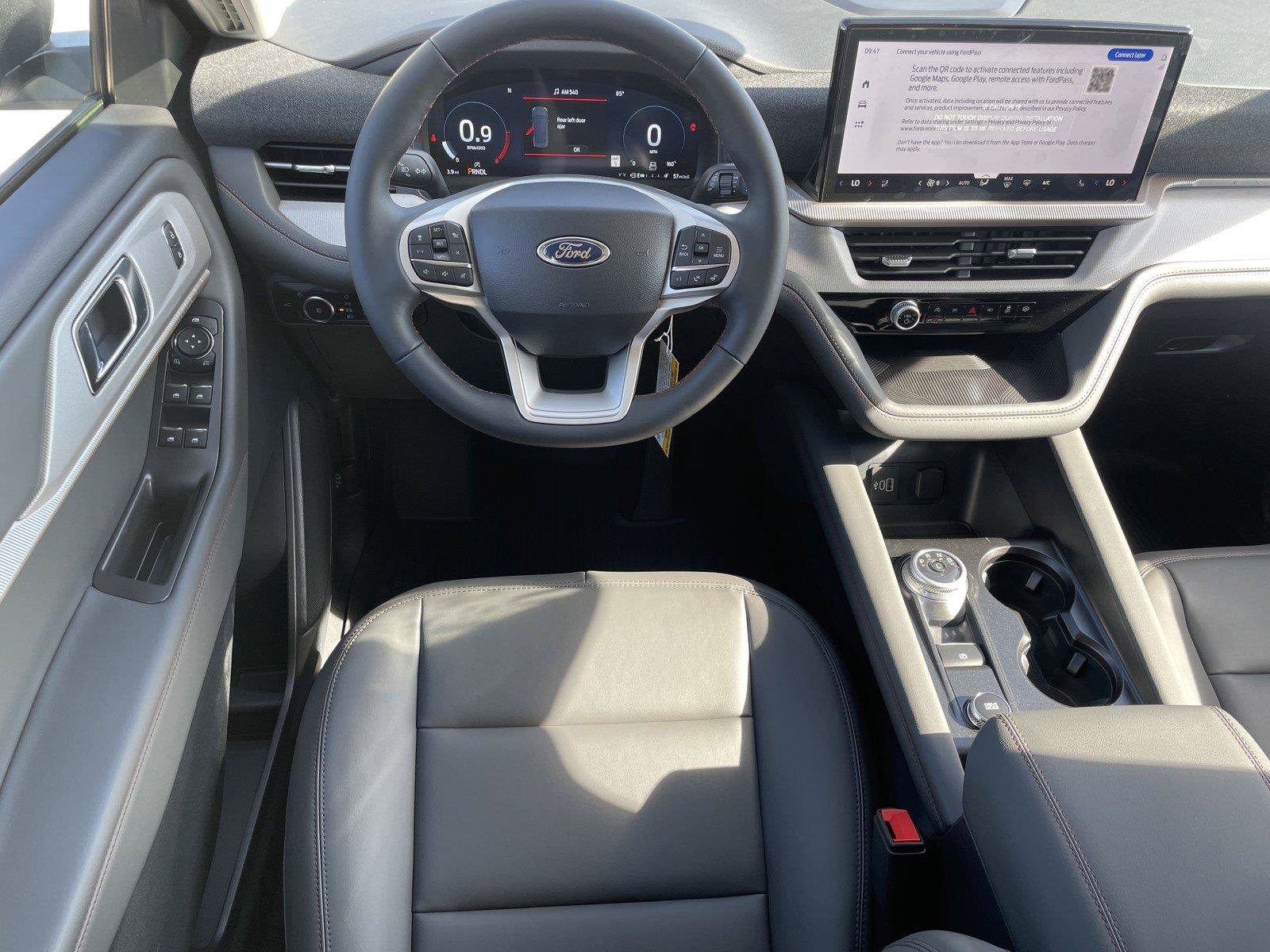 New 2026 Ford Explorer Active w/ Active Comfort Package RWD image 23