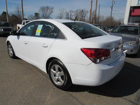 Used 2011 Chevrolet Cruze LT image 21