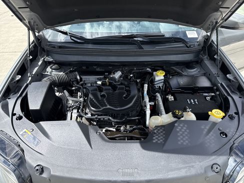Used 2019 Jeep Cherokee Limited AWD/4WD image 32