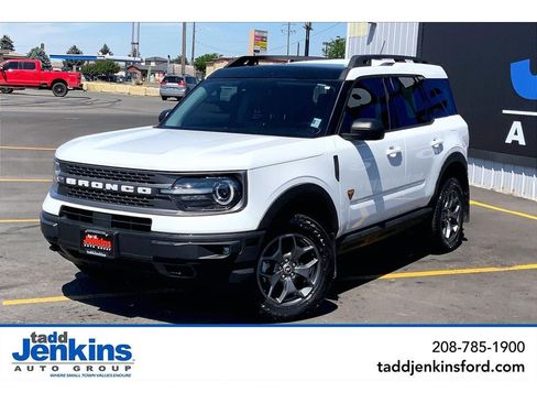 Used 2023 Ford Bronco Sport Badlands w/ Premium Package AWD/4WD image 1