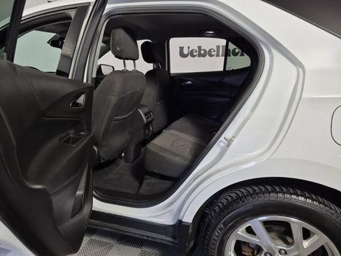 Used 2019 Chevrolet Equinox LT FWD image 18